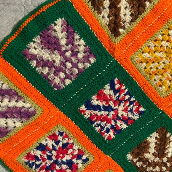 Vintage Handmade lap granny square Afghan - Picture 4 of 6